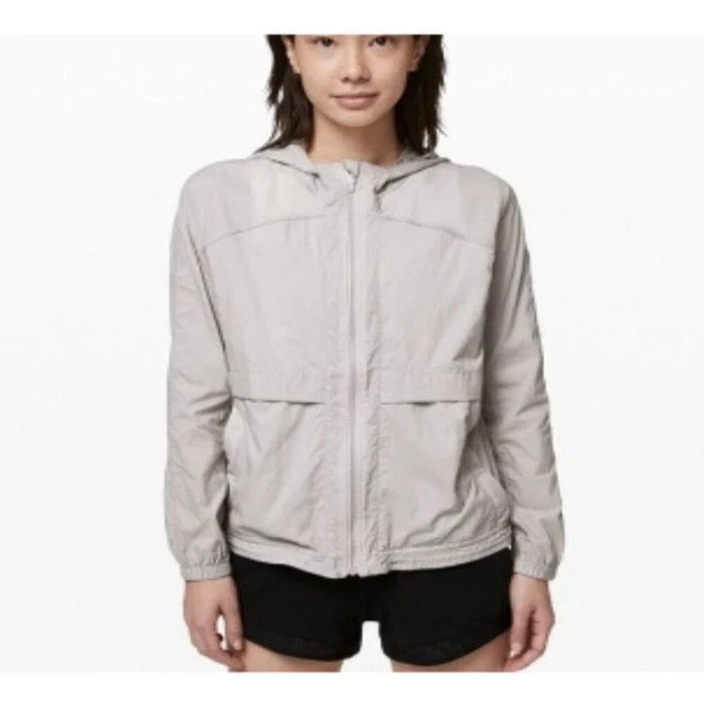 Lululemon Women's Taupe/Gray Hood-Lite Y2K Light Windbreaker Jacket M A011189
